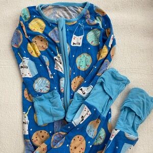 Little sleepies blue milk and cookies zippy